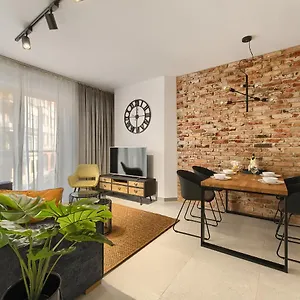 Apartment Elite Parking By Impero Posen